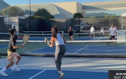 ‘it’s-really-addicting’-–-pickleball-craze-sweeps-bay-area-–-cbs-san-francisco