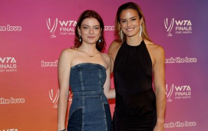 meet-amanda:-the-little-sister-behind-greek-tennis-star-maria-sakkari