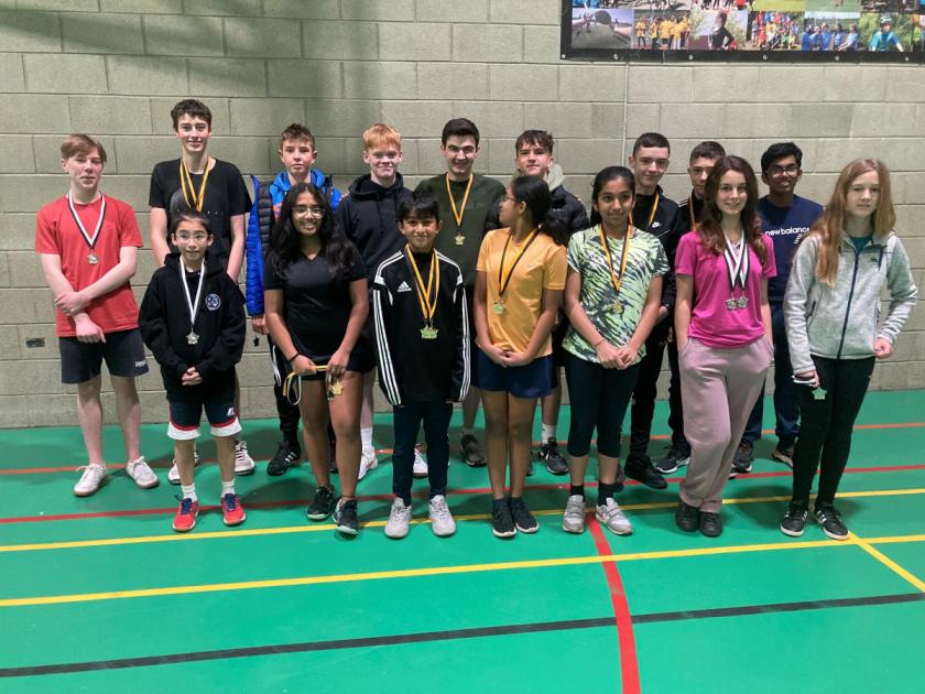 dunfermline-badminton-association-host-junior-christmas-competition-–-dunfermline-press