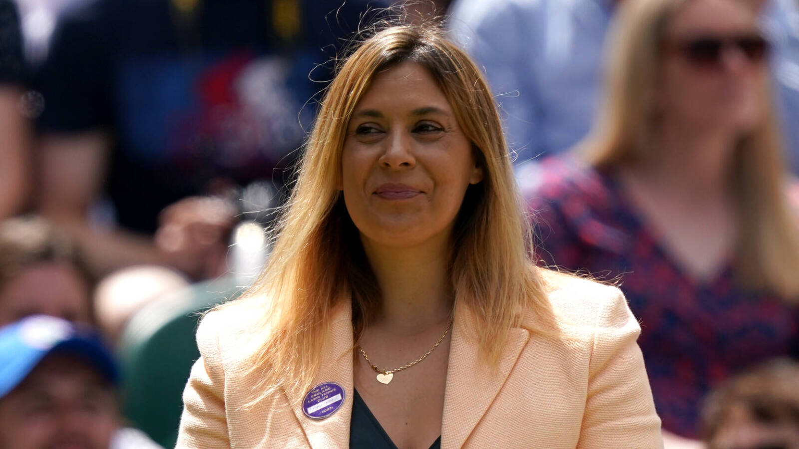 “she-has-too-many-things-outside-of-tennis”-–-bartoli-on-osaka