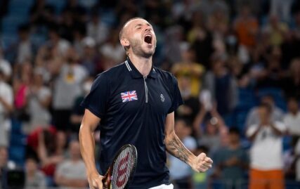 tennis:-gutsy-evans-helps-britain-down-spain,-reach-united-cup-knockouts