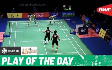 hsbc-play-of-the-day-|-what-a-fantastic-way-to-win-a-match!