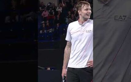 hubert-hurkacz-hits-shot-of-the-year-in-marseille!-