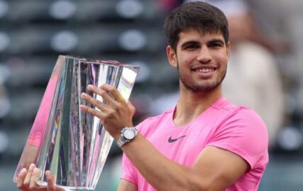 indian-wells:-carlos-alcaraz-beats-daniil-medvedev-in-final-to-return-to-world-number-one