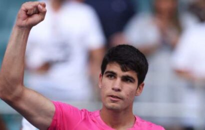 miami-open:-carlos-alcaraz-beats-dusan-lajovic-to-reach-last-16