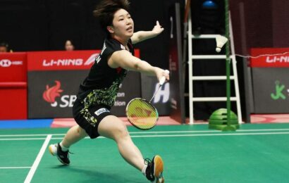 the-scampering-feet-and-subtle-hands-of-the-no.-1-badminton-player-on-planet-earth