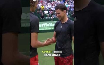 cutest-tennis-handshake-between-zverev-&-thiem-