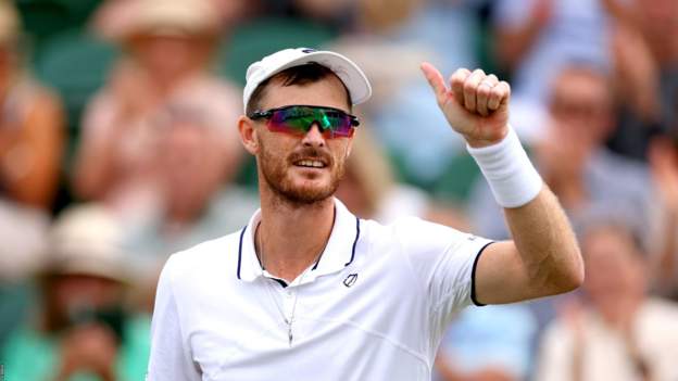 wimbledon-2023-results:-jamie-murray-and-new-zealander-michael-venus-reach-first-grand-slam-quarter-final-since-teaming-up