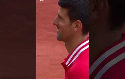 only-novak-djokovic-wins-this-point-vs-jannik-sinner-