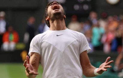 wimbledon-2023:-carlos-alcaraz-beating-novak-djokovic-has-peak-bbc-audience-of-11.3m