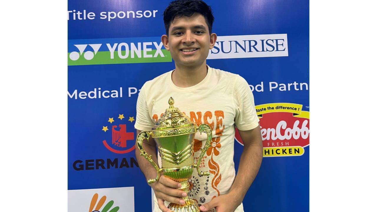 near-quitter-rohan-wins-all-india-senior-ranking-badminton-tournament