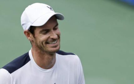 citi-open:-andy-murray’s-defeat-to-taylor-fritz-interrupted-by-climate-protesters