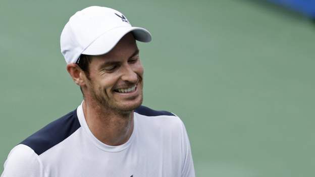 citi-open:-andy-murray’s-defeat-to-taylor-fritz-interrupted-by-climate-protesters