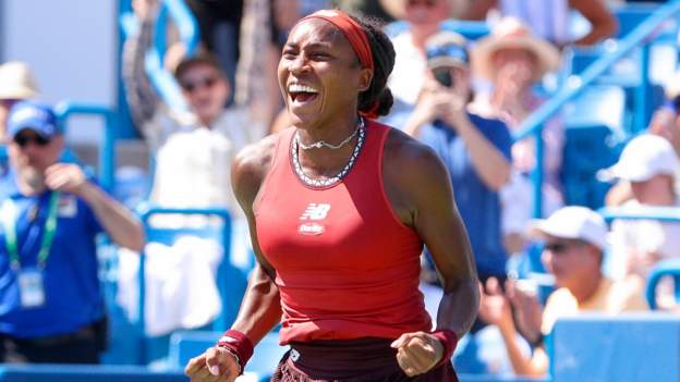 cincinnati-open:-coco-gauff-beats-karolina-muchova-to-win-third-title-of-year