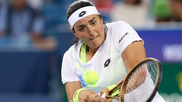 wta-tour:-ons-jabeur-‘pushing-for-change’-as-saudi-arabia-eyes-finals