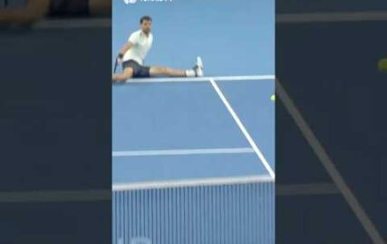 grigor-dimitrov-from-the-floor-