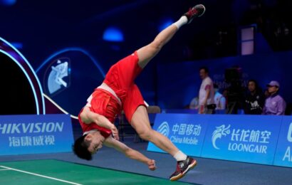 backflipping-li-wins-asian-games-badminton-gold