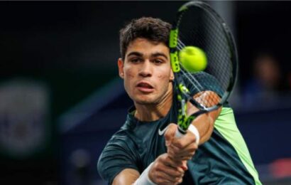 shanghai-masters:-top-seed-carlos-alcaraz-beaten-by-grigor-dimitrov