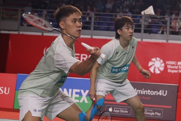 badminton:-early-end-to-aaron-wooi-yik,-pearly-thinaah’s-campaigns-in-the-arctic-open