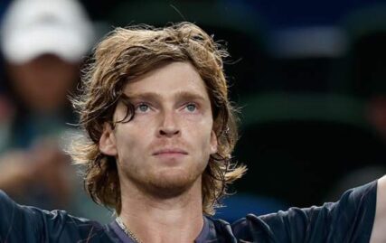 shanghai-masters:-andrey-rublev-beats-grigor-dimitrov-to-reach-final