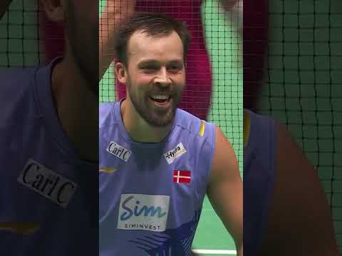 anders-skaarup-rasmussen-doing-a-little-dance-#shorts-#badminton-#bwf