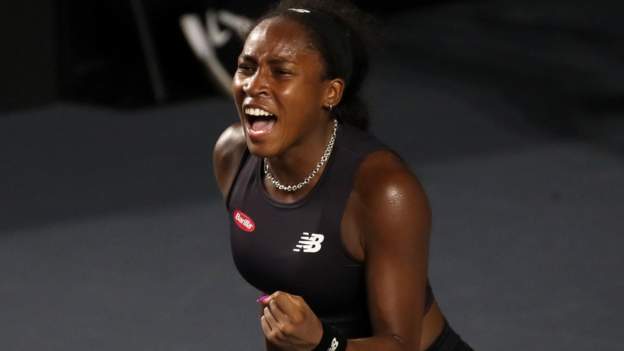 wta-finals:-coco-gauff-and-iga-swiatek-join-aryna-sabalenka-and-jessica-pegula-in-semi-finals