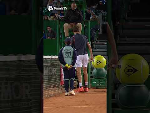 alexander-zverev-stunned-by-daniil-medvedev’s-antics-