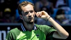 medvedev-survives-scare-in-‘brutal’-melbourne-heat