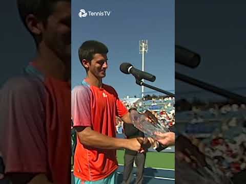 djokovic-steals-murray’s-trophy?!-