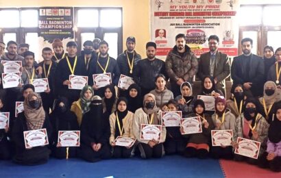 my-youth-my-pride:-district-srinagar-ball-badminton-championship-2023-24-concludes-with-grand-awards-ceremony