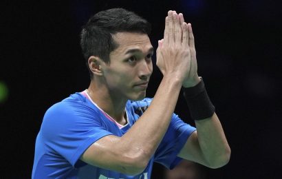 badminton-asia-championships-final:-indonesia’s-jonatan-christie-sees-off-li-shi-feng-in-straight-sets-to-clinch-crown