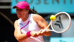 swiatek-cruises-into-madrid-open-quarter-finals