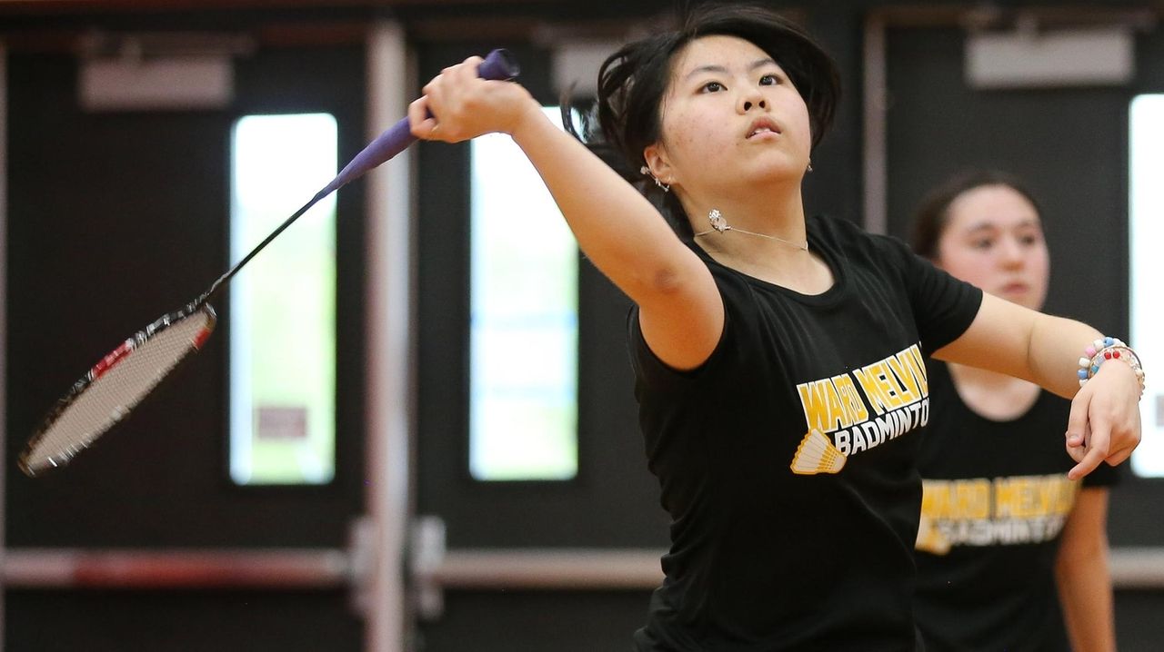 suffolk-boys-and-girls-badminton-team-championships