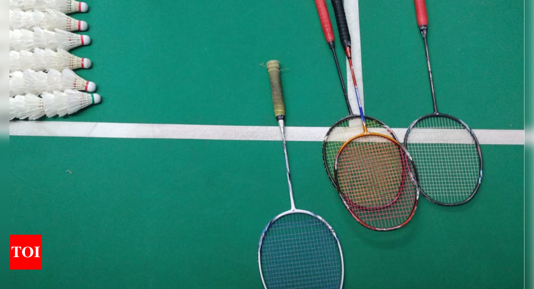 best-badminton-rackets-under-1000:-affordable-picks-for-beginners