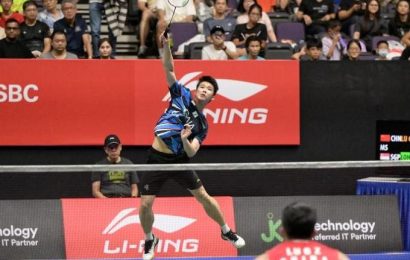 loh-kean-yew-remains-sole-local-player-in-kff-singapore-badminton-open