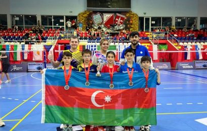 azerbaijani-badminton-players-win-medals-at-international-competition-in-serbia-[photo]