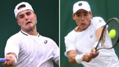 fery,-broom-&-glasspool-progress-in-wimbledon-doubles