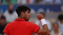 alcaraz,-djokovic-and-swiatek-advance-in-olympic-singles