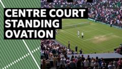 murray-gets-centre-court-ovation-from-wimbledon-greats