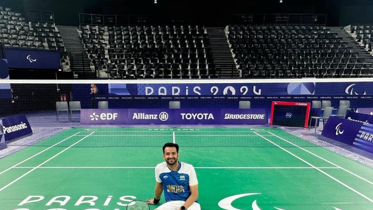 badminton-at-paris-paralympics-2024:-nitesh-kumar-enters-semifinals,-manasi-joshi-and-manoj-sarkar-bow-out