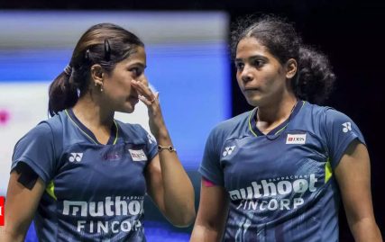 macau-open:-indian-badminton-pair-treesa-jolly-and-gayatri-gopichand’s-campaign-ends-in-semifinals