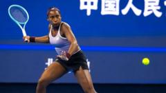 gauff-overcomes-setback-to-reach-china-open-semis