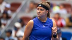 muchova-ends-sabalenka-streak-to-reach-china-open-semis