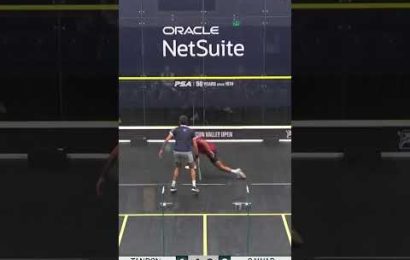 we-could-watch-these-two-play-squash-all-day-long-#sports