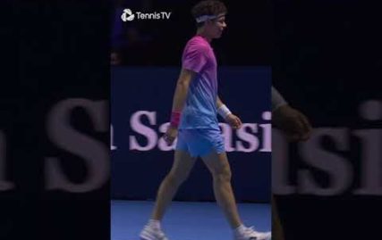 shelton-hit-by-230-kmh-mpetshi-perricard-serve-🫣