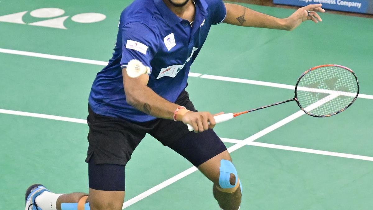 karnataka-men-claim-the-first-national-badminton-title-in-nearly-five-decades