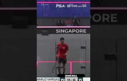 -a-“cheeky”-effort-from-the-colombian!-#squash-#psasquashtour-#squashtv-#sport-#colombia