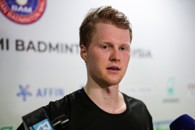 defending-champ-antonsen-eager-for-2025-malaysia-open,-but-saddened-injured-zii-jia-sitting-out-badminton-tourney