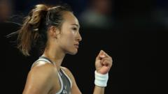 zheng-through-despite-‘stupid-mistake’-in-wet-melbourne