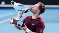 hewett-beats-oda-to-win-10th-grand-slam-singles-title